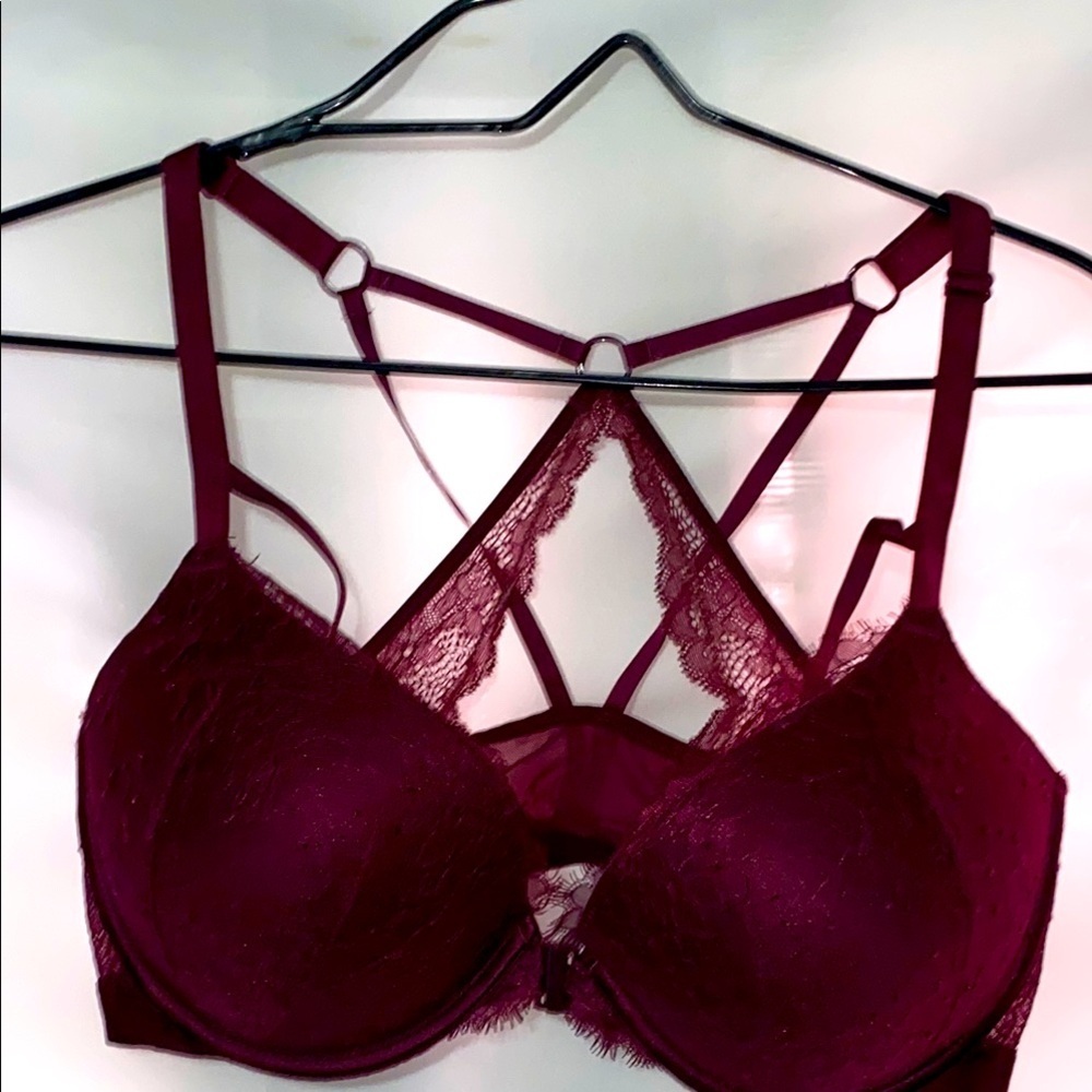 VICTORIA SECRET VERY SEXY PUSHUP BRA SIZE 36DDElegant Lace Strappy Bra Burgundy